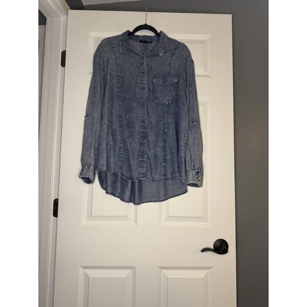 Jane And Delancey Chambray Button Up Acid Wash Top Blue Xl